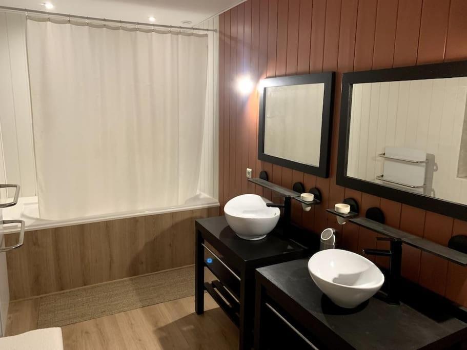 Une Chambre Au Calme En Gatine Deux-Sevrienne Vouhe  Exterior photo